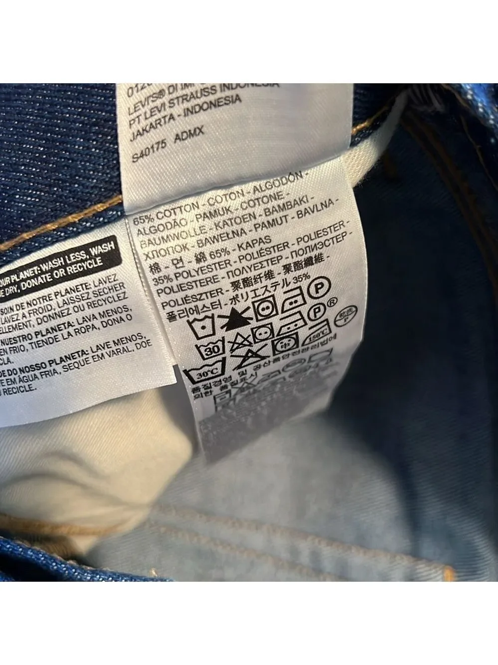 Levi’s 517 Bootcut Jeans Like New Size 36x29